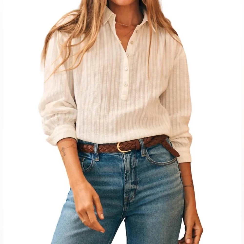 👚 Per Se Striped Blouse. White and Tan.